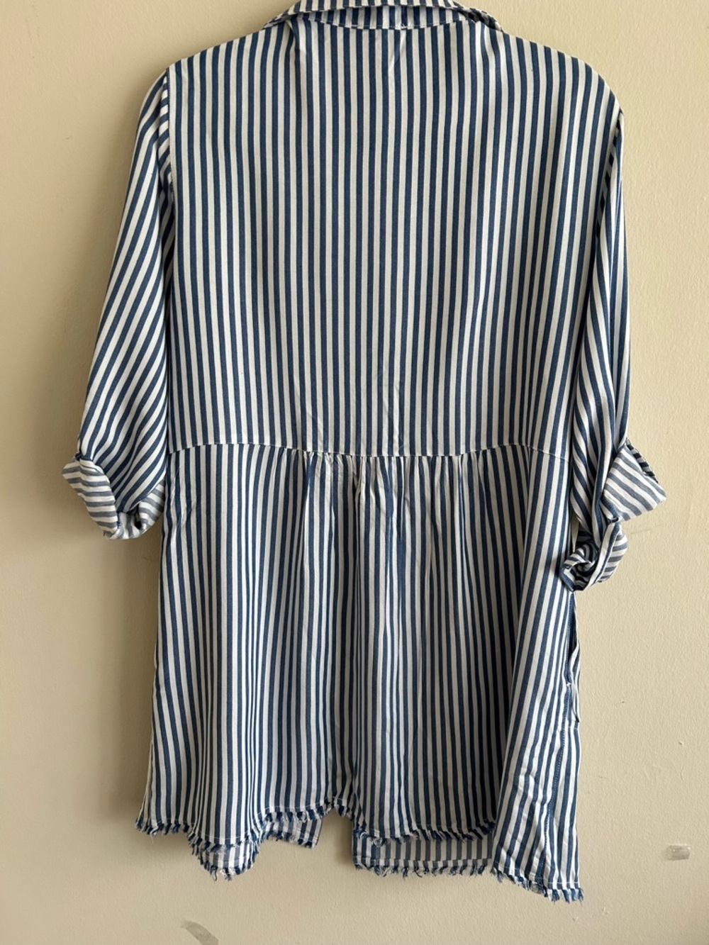 Tommy Bahama Blue and White Chambray Stripe Shirt - Picture 2 of 4